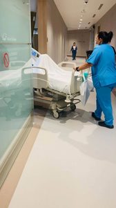 Ung thư trực tràng – ca mổ dự kiến 5 tiếng, nhưng hơn 10 tiếng vẫn chưa ra khỏi phòng mổ